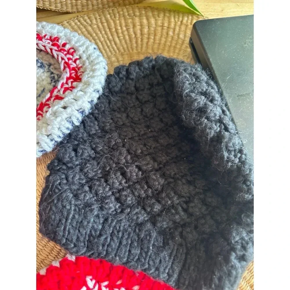 Lot of 9 Small hand knit Beret hats